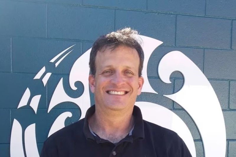 Dr Daniel Cornfeld
