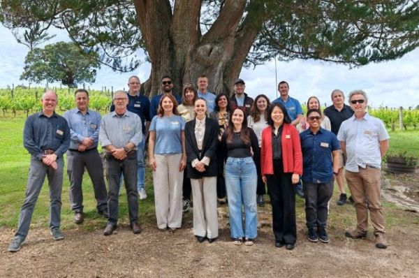 Waste to Treasure research team and Stakeholder Advisory Group