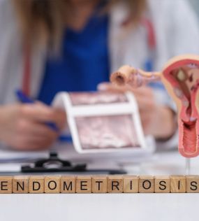 endometriosis graphic